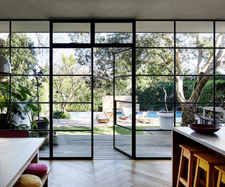 1501632262811_RLRachelCastle-01